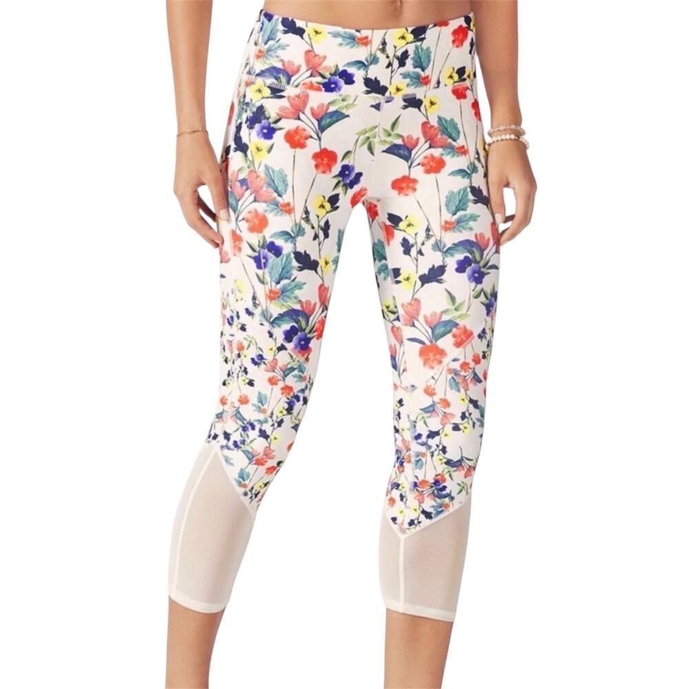 Fabletics High-waisted Poppy Floral Mesh Panel Capri Leggings White Active‎ XL